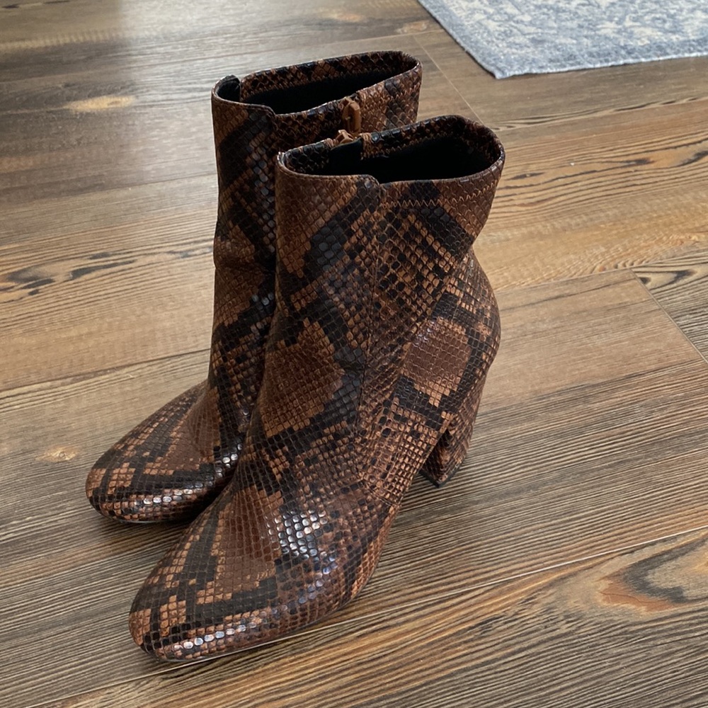 Aldo Python Boots - Size 8 - Picture 3 of 9